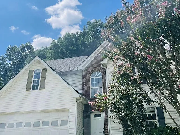 345 Shadetree Ln — Photo 3