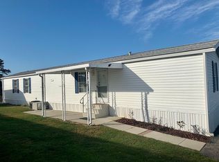 215 Edsel Dr, Ruffs Dale, PA 15679