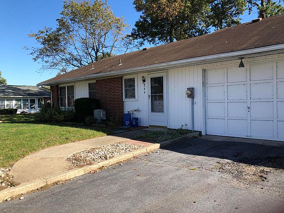 4th image of 674B New Castle Ct #1002