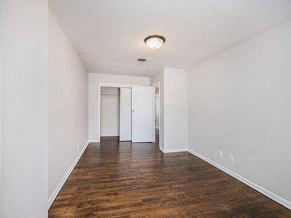5th image of 2416 S 16th St APT 1