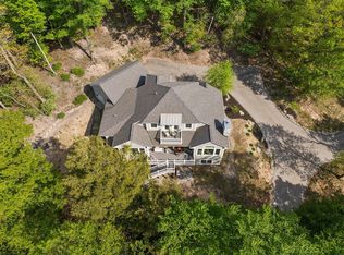690 Dunegrass Circle Dr, Saugatuck, MI 49453