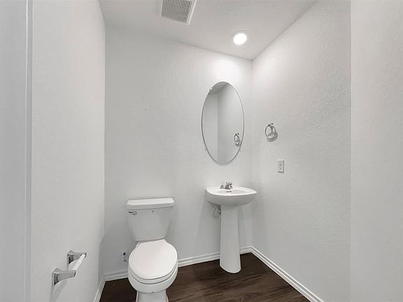 5th image of 1215 Blue Hazel Ct