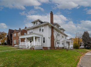 2200 Jackson Blvd, Cleveland Heights, OH 44118