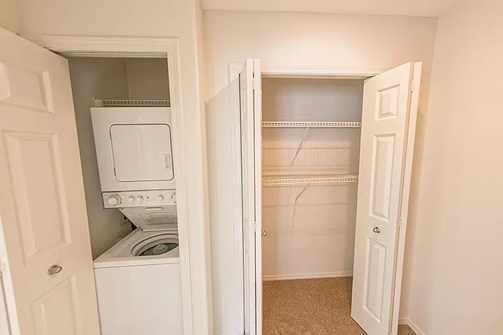 2012 NW Lovejoy St #2 — Photo 2