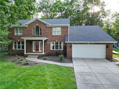 200 Deerwood Ln, Grand Island, NY, 14072