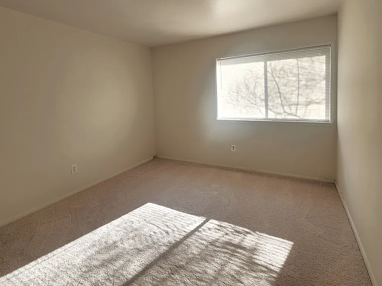 10244 Prince Pl #103 — Photo 2