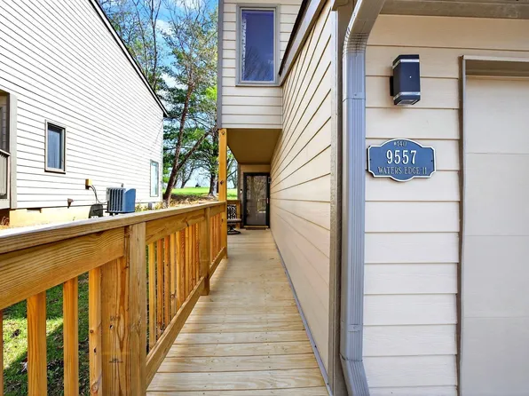 9557 S Lake Ridge Dr #140, Bloomington, IN 47401