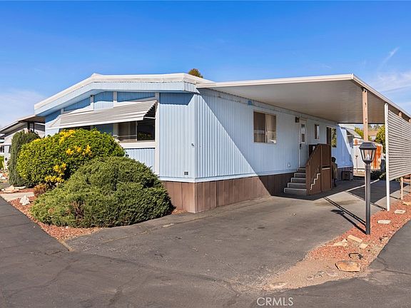 2nd image of 1675 Manzanita Ave Unit 117