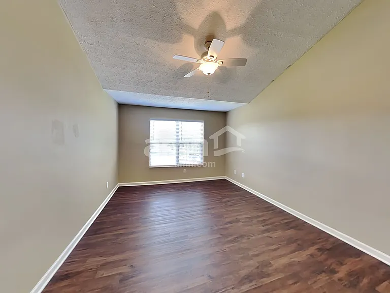 326 Thetahill Rd — Photo 13