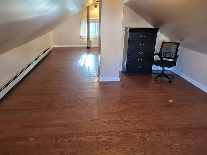 24 Valley St — Photo 22