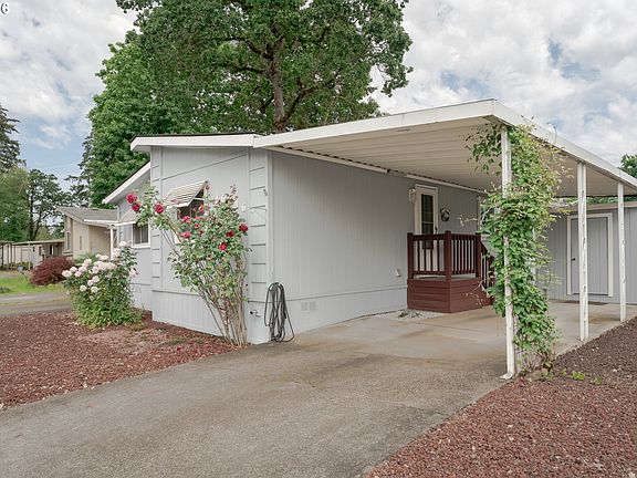 4th image of 16386 SE 135th Ave #19