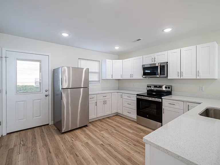 Icon Townhomes — Photo 48