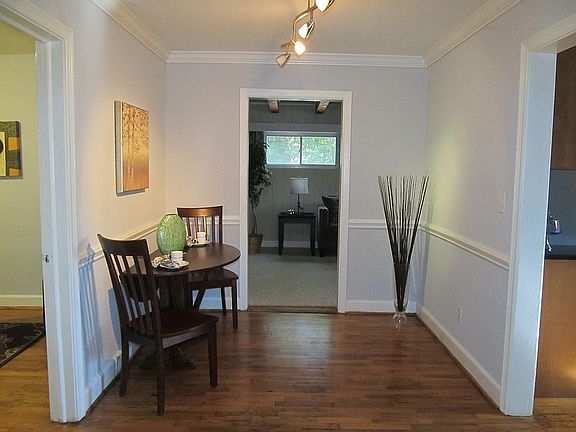 Breakfast Room