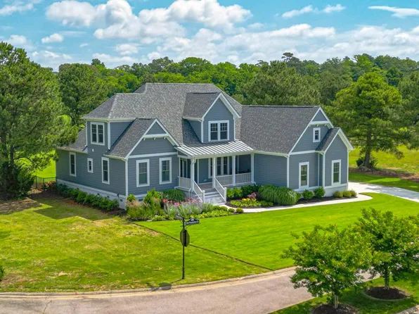 1 Old Plantation Dr, Cape Charles, VA 23310