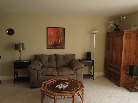 3rd image of 210 N 17th St Unit 1008