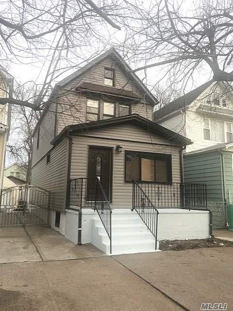 1st image of 11147 146th St