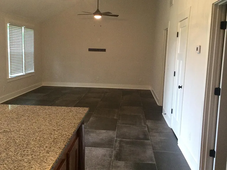 132 Retreat Ln — Photo 10