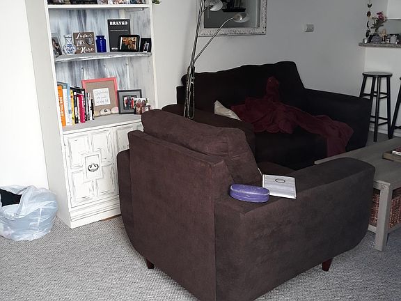 5th image of 14134 Burbank Blvd APT 14