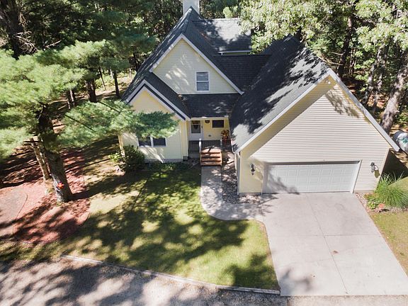 2nd image of 8340 S Cottonwood Ave