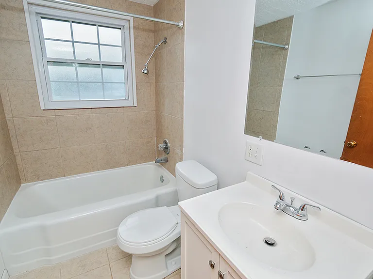 62 Edgevale Rd — Photo 31
