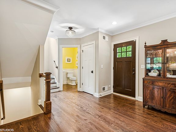 2nd image of 519 S Highland Ave