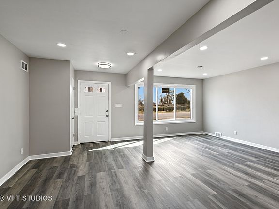 2nd image of 1332 Haase Ave