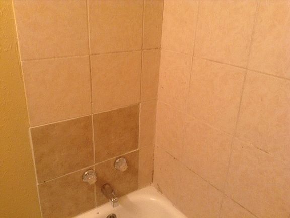 4th image of 4437 Cleveland Ave