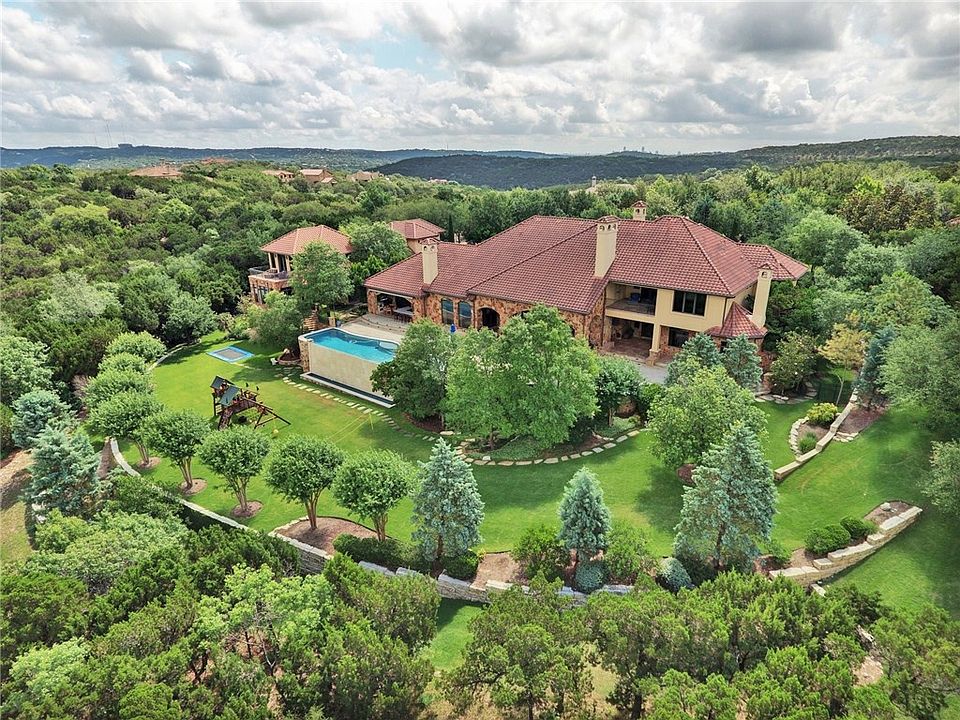 1st image of 4404 Mirador Dr