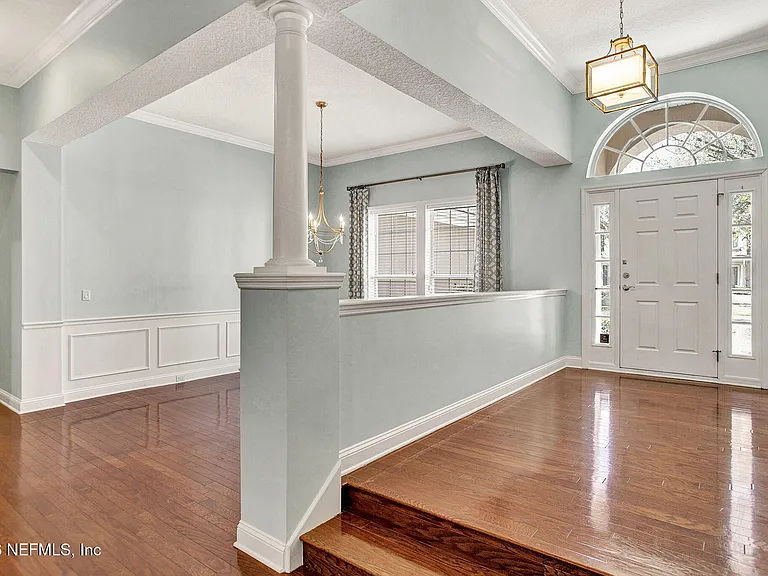 1837 Forest Glen Way St — Photo 3