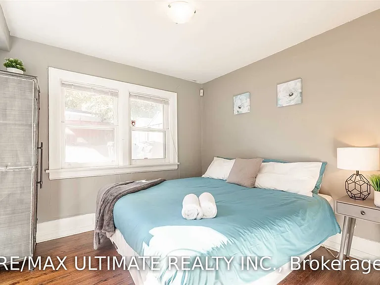 470 Oriole Pkwy #4 — Photo 33