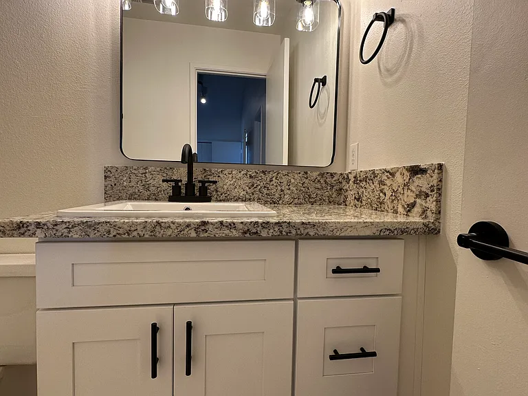 1835 Westminster Ct #1 — Photo 25