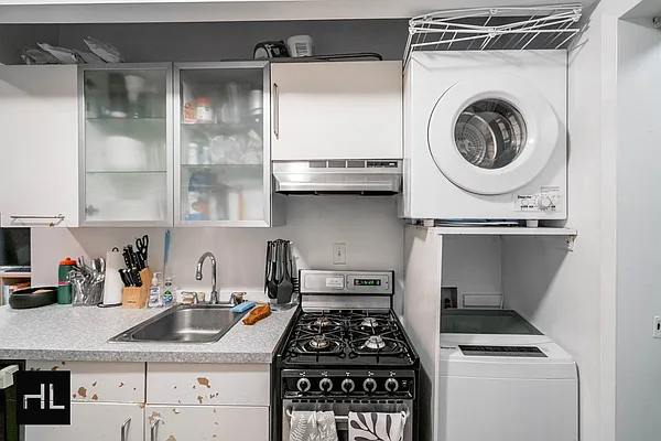 Rented by Highline Residential | media 11