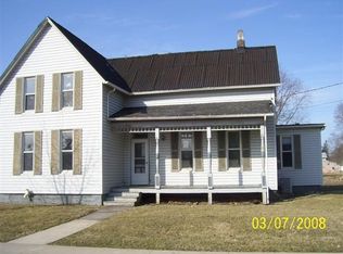 290 S Chamberlain, Roseville, IL 61473
