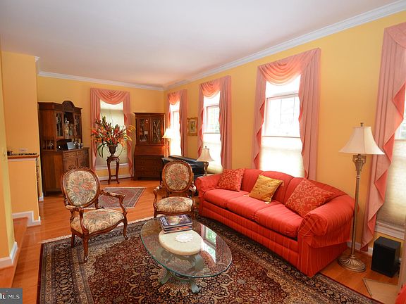 4th image of 6413 Gladys May Ln
