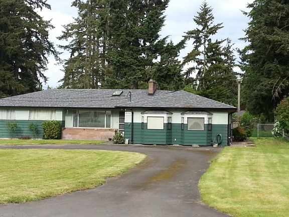 4th image of 7521 50th Ave E