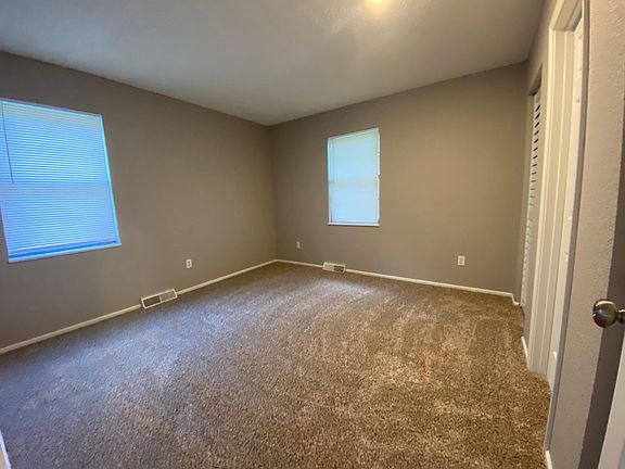 5th image of 2305 NW Chatham Pl