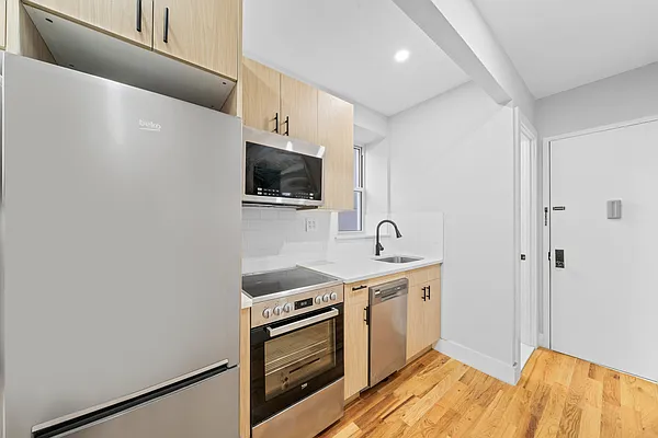 Rented by Vector New York, LLC | media 6