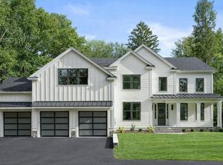 201 Lowell Rd, Wellesley, MA 02481