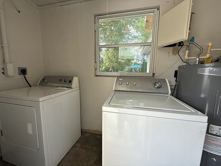 4313 W Laurel St — Photo 10