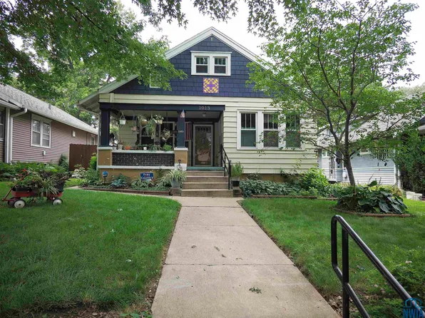 1013 S Newton St, Sioux City, IA 51106