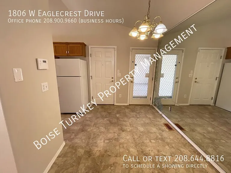 1806 W Eaglecrest Dr — Photo 9