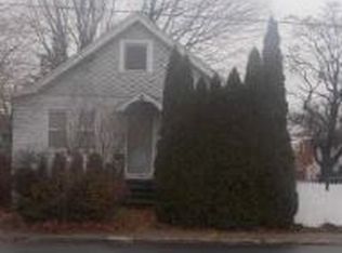 14 Monroe St, Milford, CT 06460