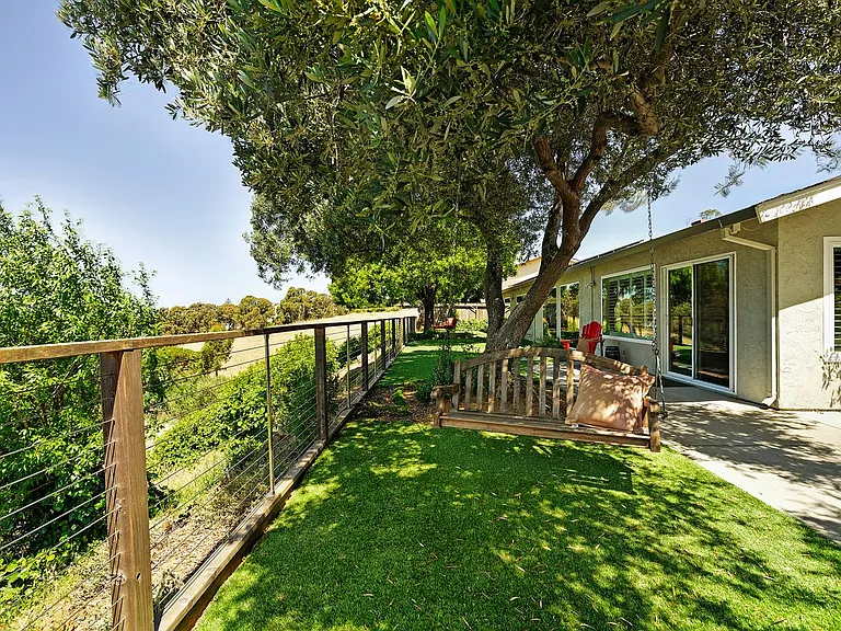 308 Panorama Ct — Photo 6