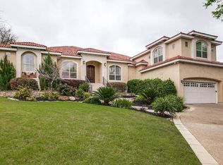 883 Burr Rd, Terrell Hills, TX 78209