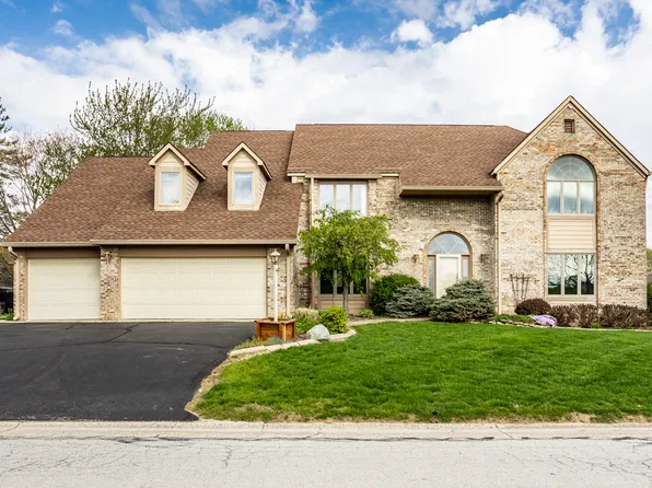 1909 Dakota Dr, Noblesville, IN 46062