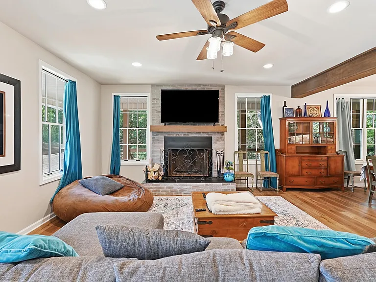 3247 Dug Hill Rd — Photo 14