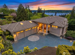 Wights Lake Front Acre Trs, Kirkland, WA 98034