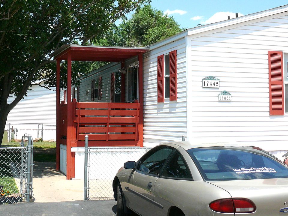 2nd image of 2625 Warbler St #264