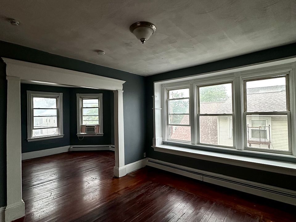 1st image of 216 Sterling Ave Floor 2