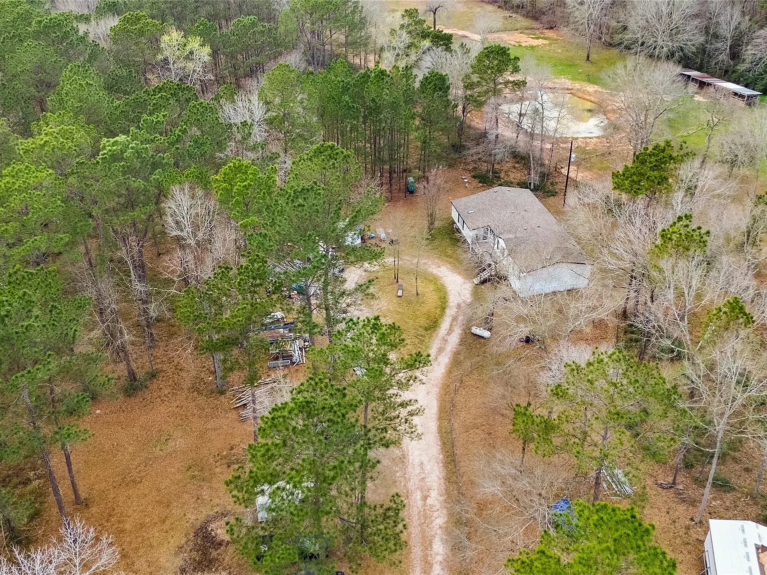 4 bed, 2.0 bath, 1792 sqft, $2,000 — Photo 3
